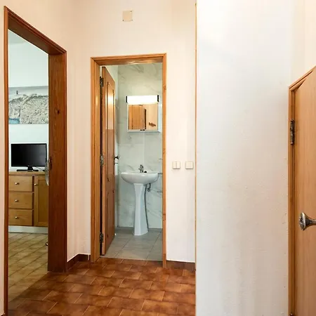 Flat 12min Walk To The Apartment Armacao de Pera