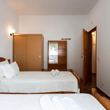 Flat 12min Walk To The Apartment