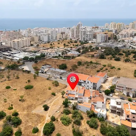 Flat 12min Walk To The Armação de Pêra